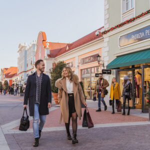 Shopping im Designer Outlet Parndorf-2000x2001-1079x1080