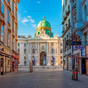 VIE_Vienna_Kohlmarkt_Shopping_1352526360_Getty_0823_01_RGB-136-DPI-For-Web